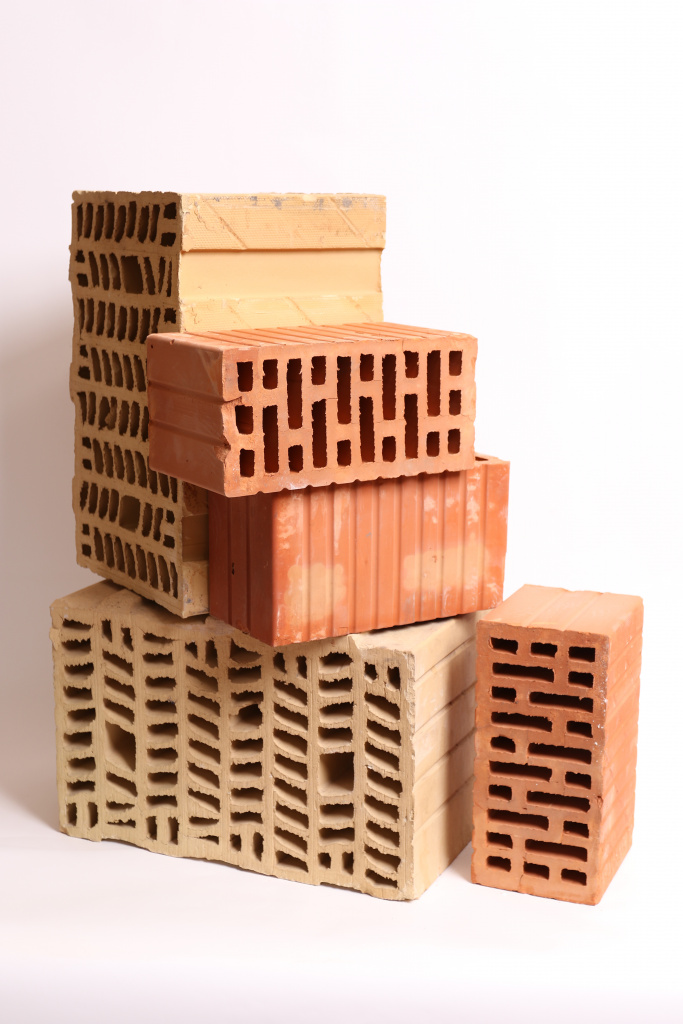 Stroitelnyy kirpich.JPG