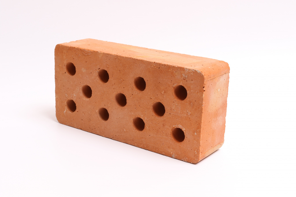 Рядовой кирпич пустотелый