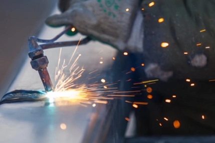 Газова порізка труби профільної